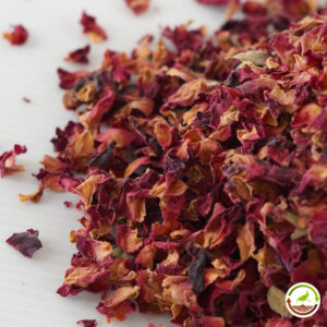 Pétalos de rosa deshidratados para animales herbívoros